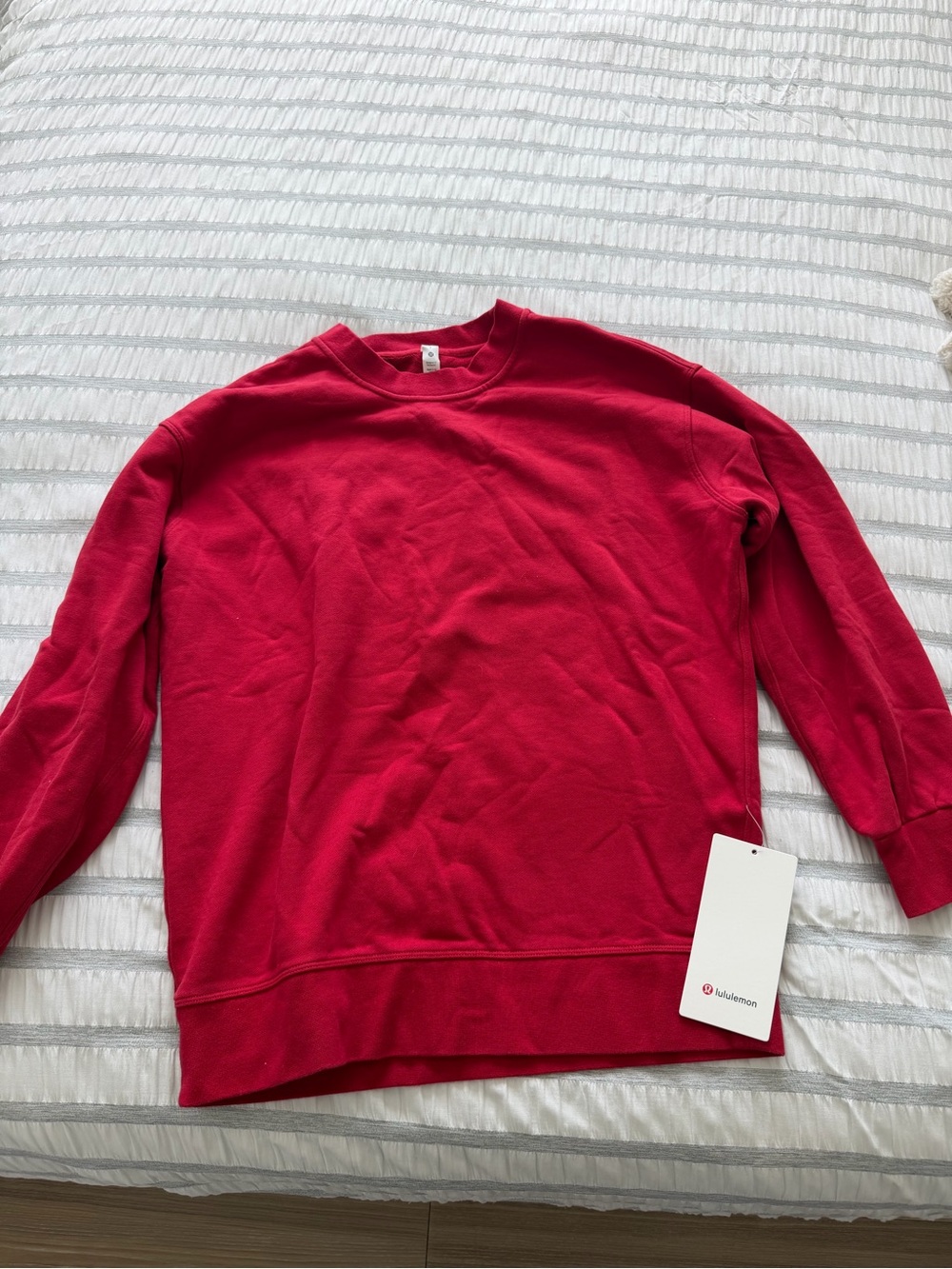 Lululemon perfectly oversized crew
